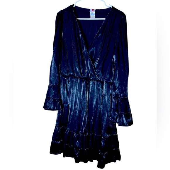 Heart& heels Dresses & Skirts - Heart & Heels Black Dress